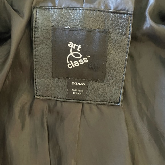 ART CLASS -  Vegan leather jacket- (S) 6-6x - Picture 8 of 13